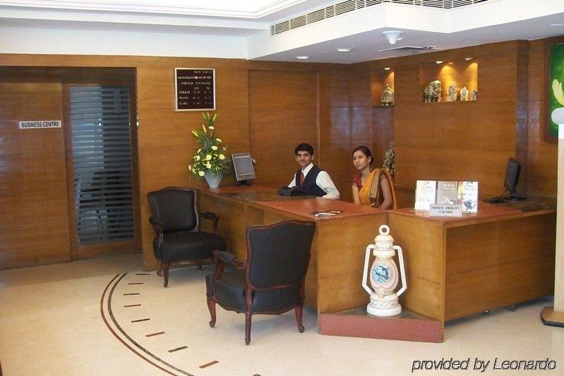 Ramanashree Brunton Hotel Bangalore Bagian luar foto