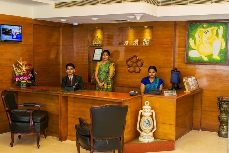 Ramanashree Brunton Hotel Bangalore Bagian luar foto