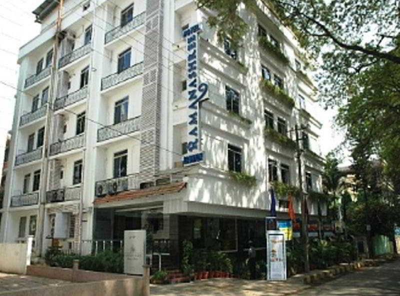 Ramanashree Brunton Hotel Bangalore Bagian luar foto