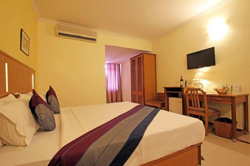 Ramanashree Brunton Hotel Bangalore Bagian luar foto